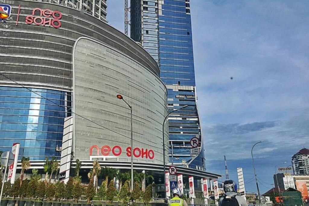 Homy 2 Bedroom Apartment Near Shopping Malls Jakarta Exterior foto